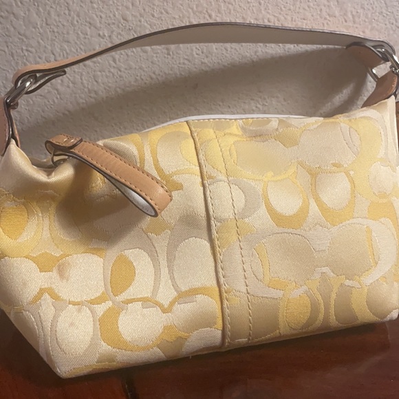 Coach bundle of 2 wallets and mini bag - Picture 5 of 14